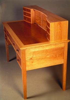 oak-and-cherry-desk